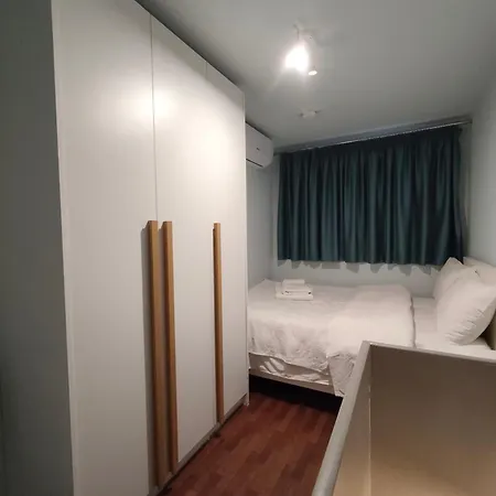 Modern 5Bd Apartment In The Heart Of Athens-3